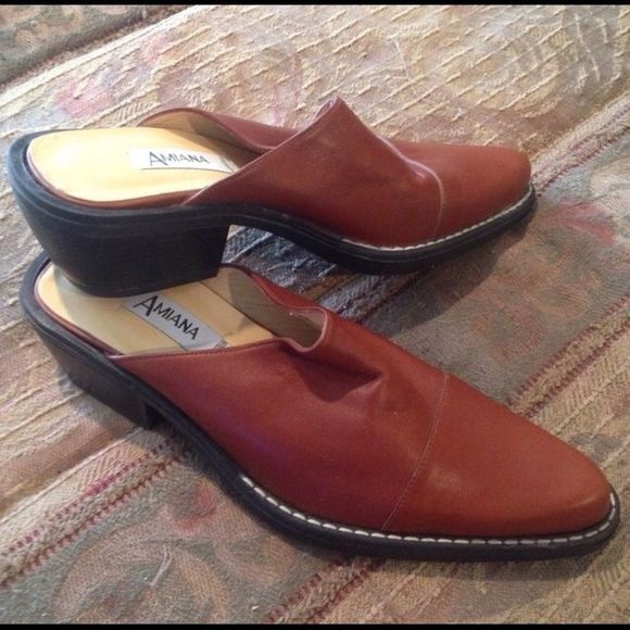 Amiana Shoes - Amiana Brown Mules Size 7M
